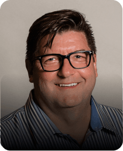 Headshot of Kari Saarenvirta, AI advisor to Evidentra.